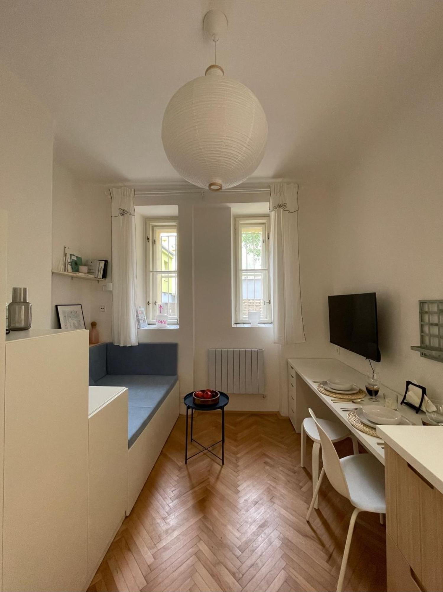 Urban Retreat I Modern Boho Apartments In Lovely Letna District - 10 Minutes From Old Town Prague Exterior photo